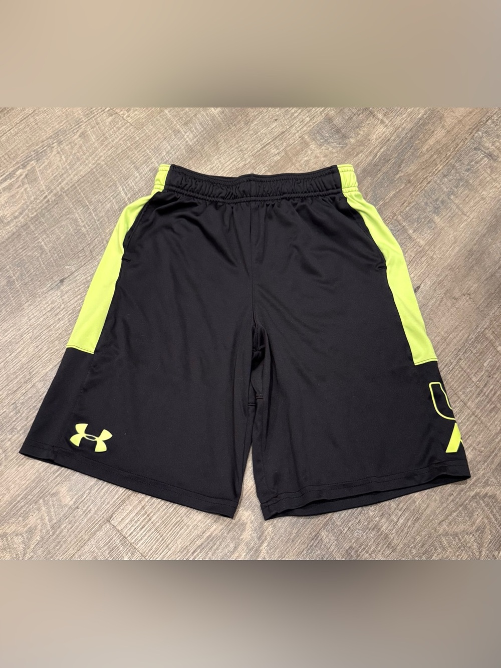 Under Armour, black and neon yellow shorts YM
